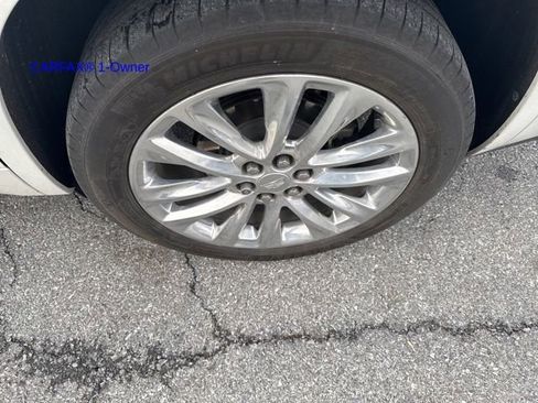 Used 2021 Cadillac XT6 Premium Luxury image 14