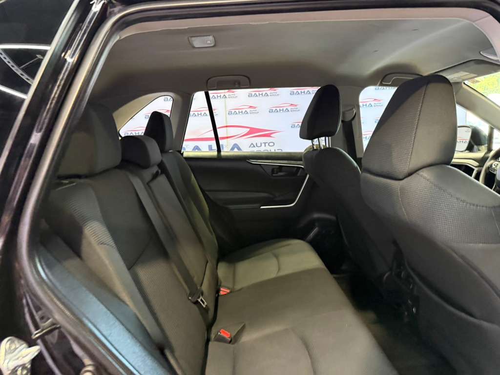 Used 2022 Toyota RAV4 LE FWD image 42