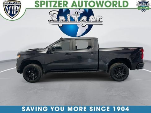 Used 2024 Chevrolet Silverado 1500 LT Trail Boss w/ LT Trail Boss Premium Package AWD/4WD image 7