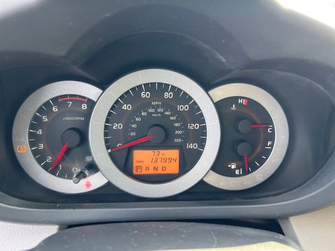 Used 2012 Toyota RAV4 4WD w/ Value Pkg image 27