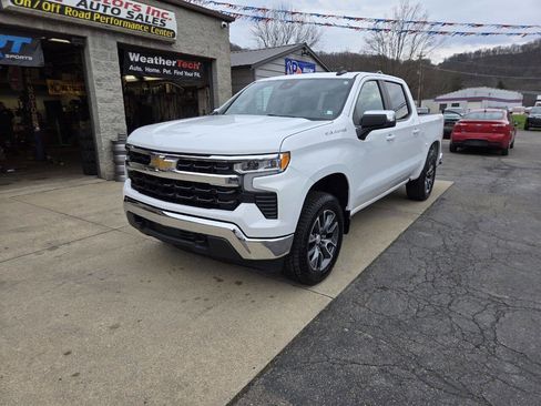 Used 2023 Chevrolet Silverado 1500 LT image 4