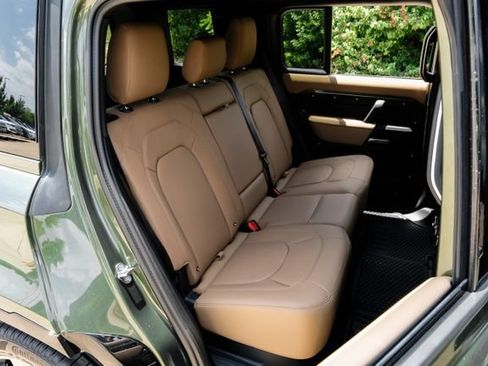 New 2026 Land Rover Defender 110 X-Dynamic SE AWD/4WD image 40