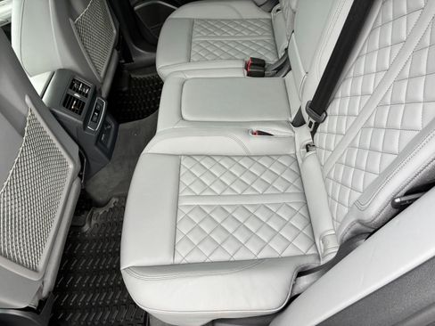 Used 2024 Audi SQ5 Premium Plus AWD/4WD image 14