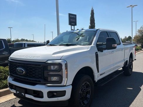 Used 2024 Ford F250 Lariat w/ Lariat Ultimate Package AWD/4WD image 1