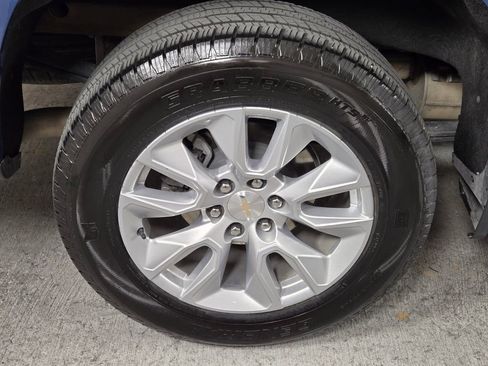 Used 2024 Chevrolet Silverado 1500 Custom image 11