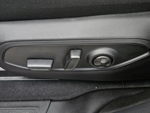 New 2025 Jeep Grand Cherokee Laredo image 27