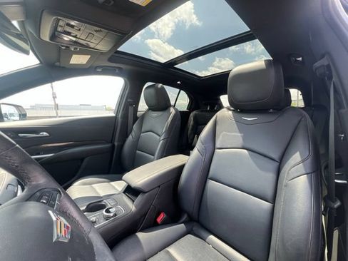 Used 2023 Cadillac XT4 Sport w/ Cold Weather Package AWD/4WD image 20
