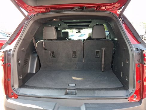 Certified 2023 Chevrolet Traverse RS AWD/4WD image 32