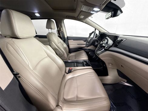 Used 2023 Honda Odyssey EX-L image 42