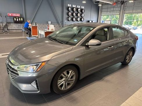 Used 2020 Hyundai Elantra SEL FWD image 11