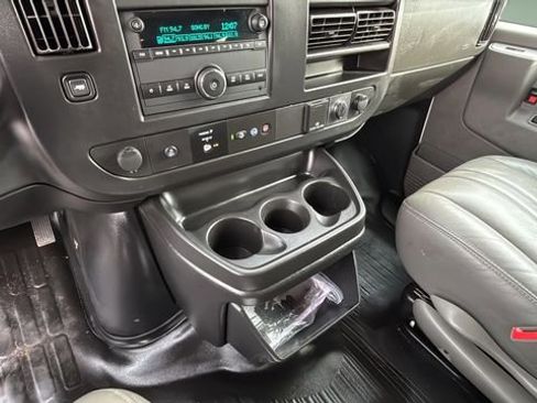 Used 2022 Chevrolet Express 3500 LS image 14