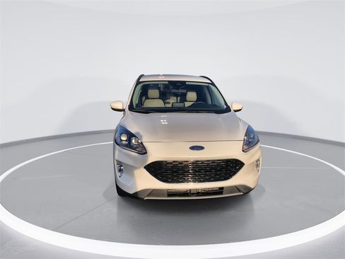 Used 2021 Ford Escape SEL w/ Technology Package image 3