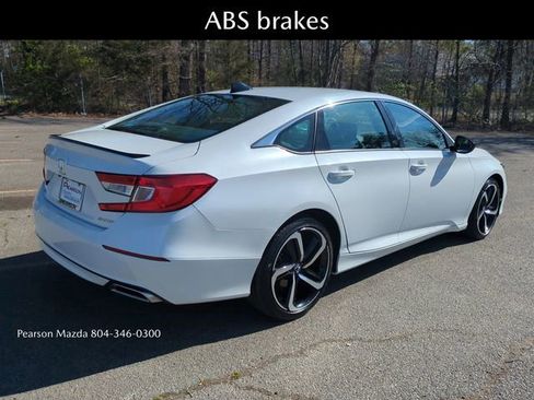 Used 2022 Honda Accord Sport image 4