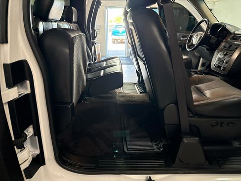 Used 2013 GMC Sierra 1500 SLT AWD/4WD image 41