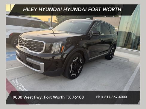 Used 2025 Kia Telluride S FWD image 1