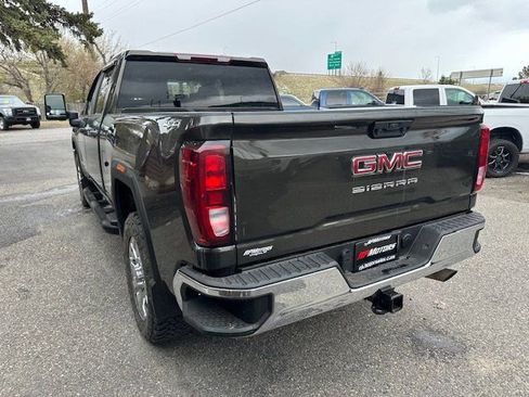 Used 2022 GMC Sierra 2500 Pro w/ Convenience Package image 7