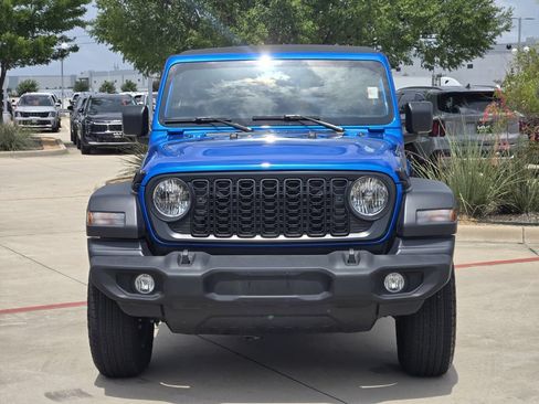Used 2025 Jeep Wrangler Sport AWD/4WD image 11