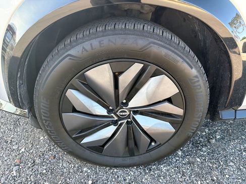 Used 2023 Nissan Ariya FWD image 8