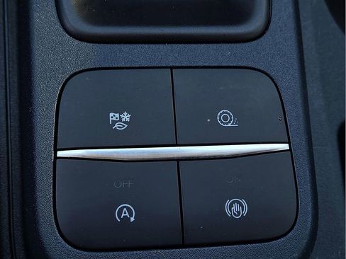 Used 2024 Ford Maverick Lariat image 17