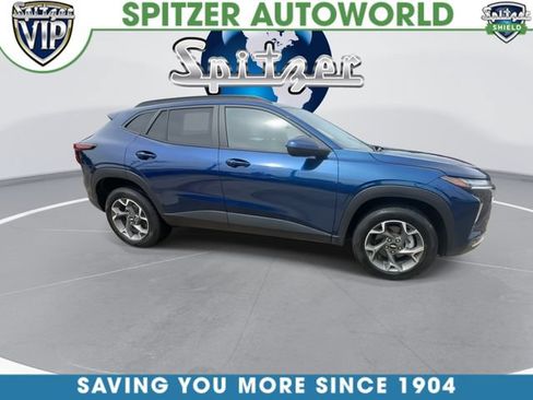 Used 2024 Chevrolet Trax LT w/ Driver Confidence Package FWD image 10