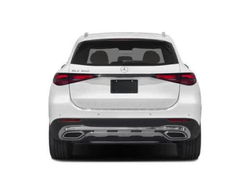 Used 2024 Mercedes-Benz GLC 300 4MATIC image 6