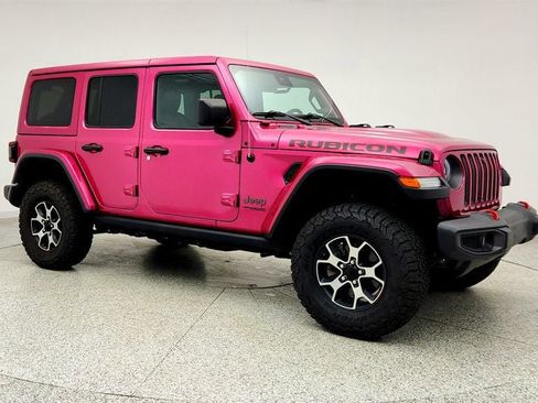 Used 2022 Jeep Wrangler Unlimited Rubicon w/ LED Lighting Group AWD/4WD image 3