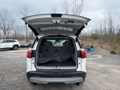 Used 2018 GMC Acadia SLT AWD/4WD image 14