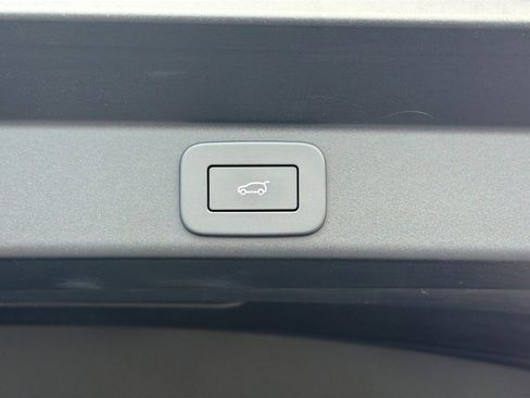 New 2026 Land Rover Range Rover Sport SE AWD/4WD image 14