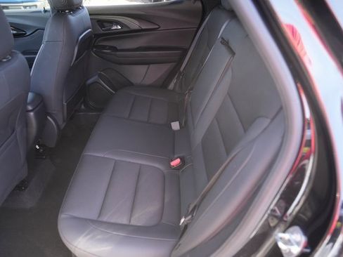 Used 2022 Chevrolet TrailBlazer RS image 12