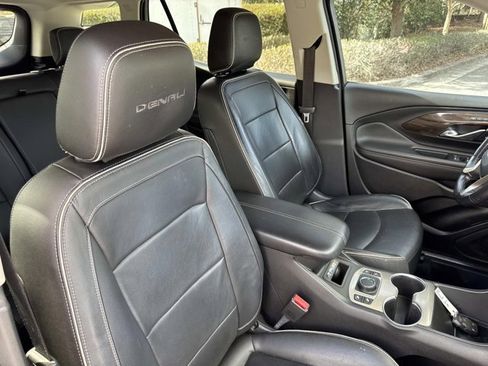 Used 2019 GMC Terrain Denali w/ Driver Alert Package II image 17