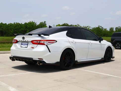 Used 2020 Toyota Camry TRD FWD image 4