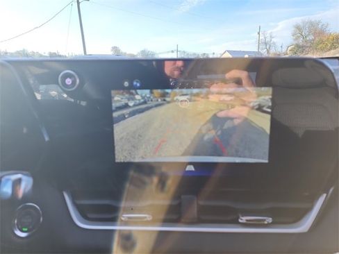 New 2026 Chevrolet Equinox LT image 26