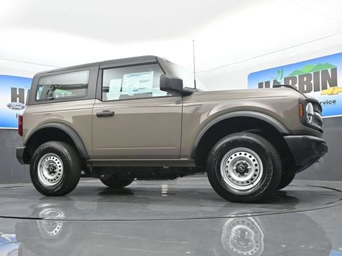 New 2026 Ford Bronco 2-Door AWD/4WD image 18
