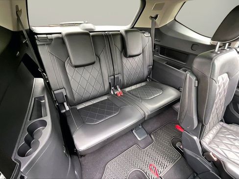 Used 2024 Volkswagen Atlas SEL Premium R-Line AWD/4WD image 27