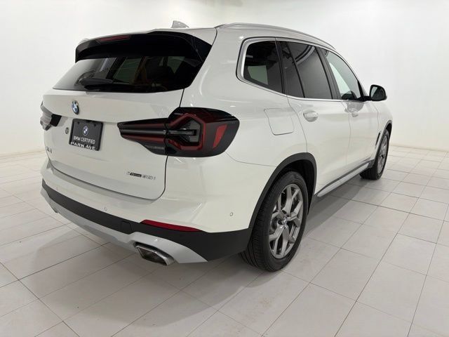 Certified 2023 BMW X3 xDrive30i w/ Premium Package w/ZPA AWD/4WD image 5