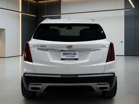 Used 2022 Cadillac XT5 Premium Luxury FWD image 5