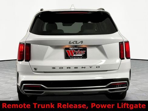 Used 2022 Kia Sorento SX FWD image 5