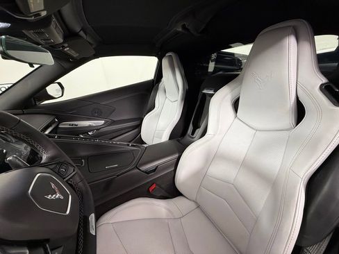 Used 2023 Chevrolet Corvette Z06 RWD image 33