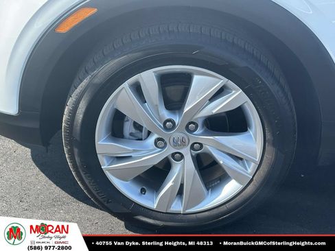 Certified 2024 Buick Encore GX Preferred FWD image 8