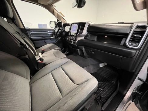 Used 2019 RAM 1500 Big Horn image 10