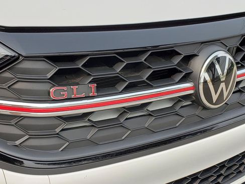 Used 2022 Volkswagen Jetta GLI Autobahn FWD image 8