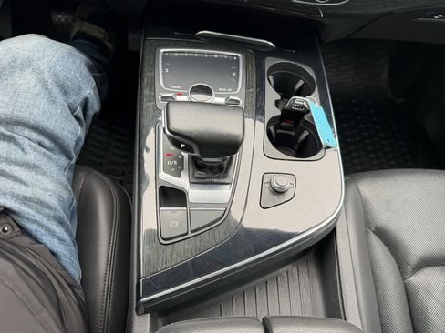 Used 2017 Audi Q7 3.0T Premium Plus image 17