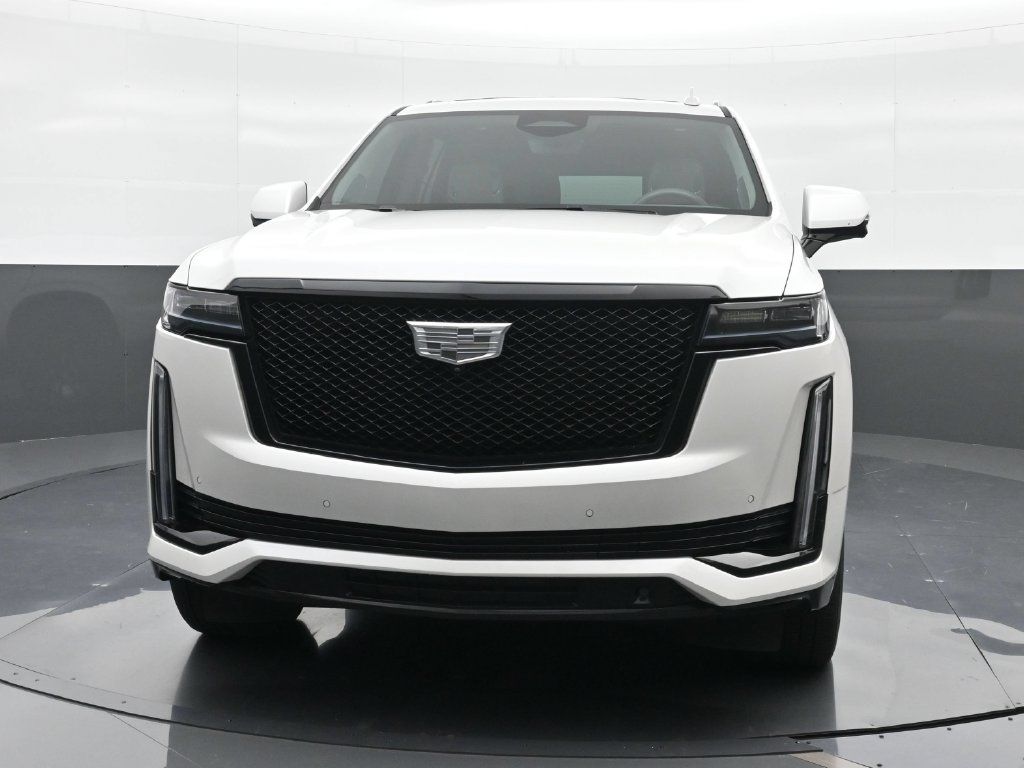 Certified 2024 Cadillac Escalade Sport Platinum w/ LPO, ONYX Package AWD/4WD image 6