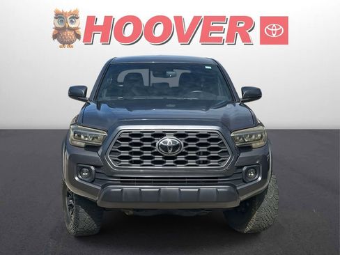 Used 2021 Toyota Tacoma TRD Off-Road w/ Technology Package image 7