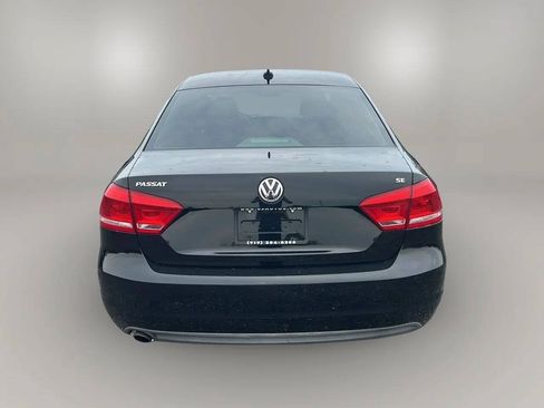 Used 2012 Volkswagen Passat 2.5 SE FWD image 6
