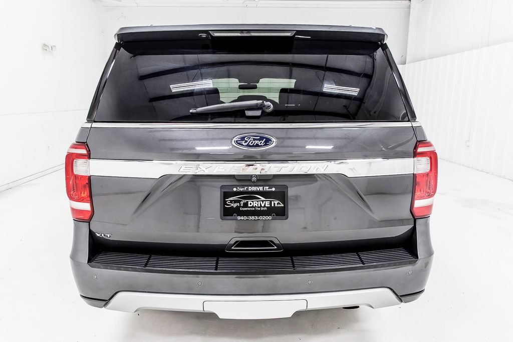 Used 2020 Ford Expedition XLT w/ Equipment Group 202A RWD image 6