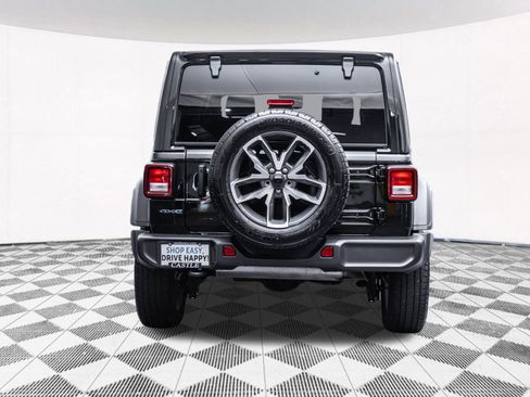Used 2025 Jeep Wrangler Unlimited Sport S 4xe w/ Convenience Group AWD/4WD image 10