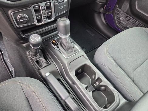 New 2026 Jeep Gladiator Sport image 25