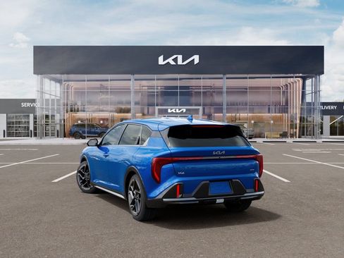 New 2026 Kia K4 GT-Line w/ GT-Line Premium Package FWD image 4
