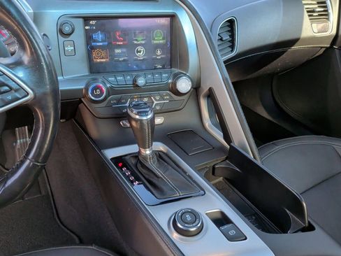 Used 2019 Chevrolet Corvette Stingray Coupe w/ 1LT image 26